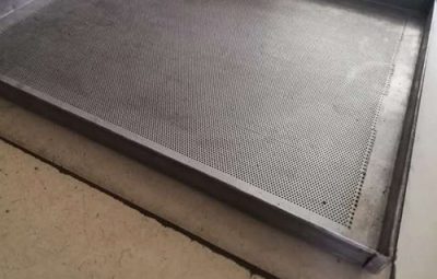 Stainless Steel Screen Cutting and Forming